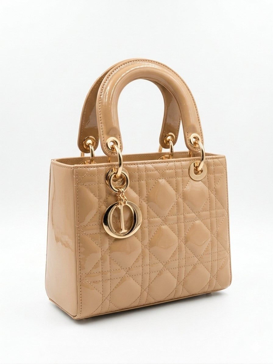 Luxury Women's Handbag | Elegant Design and High Quality